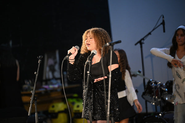 "Гласот на Ѕвездите" - Проект што покажа дека талентот има потреба од шанса